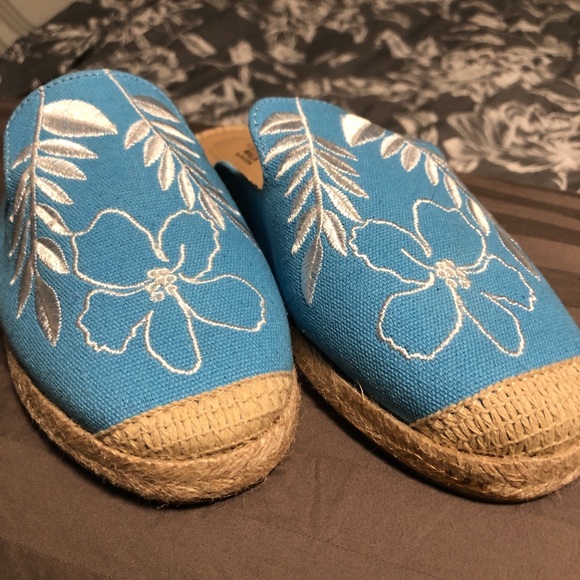 Cushion Walk by Avon women’s Sz 8 beach boardwalk - Picture 3 of 8